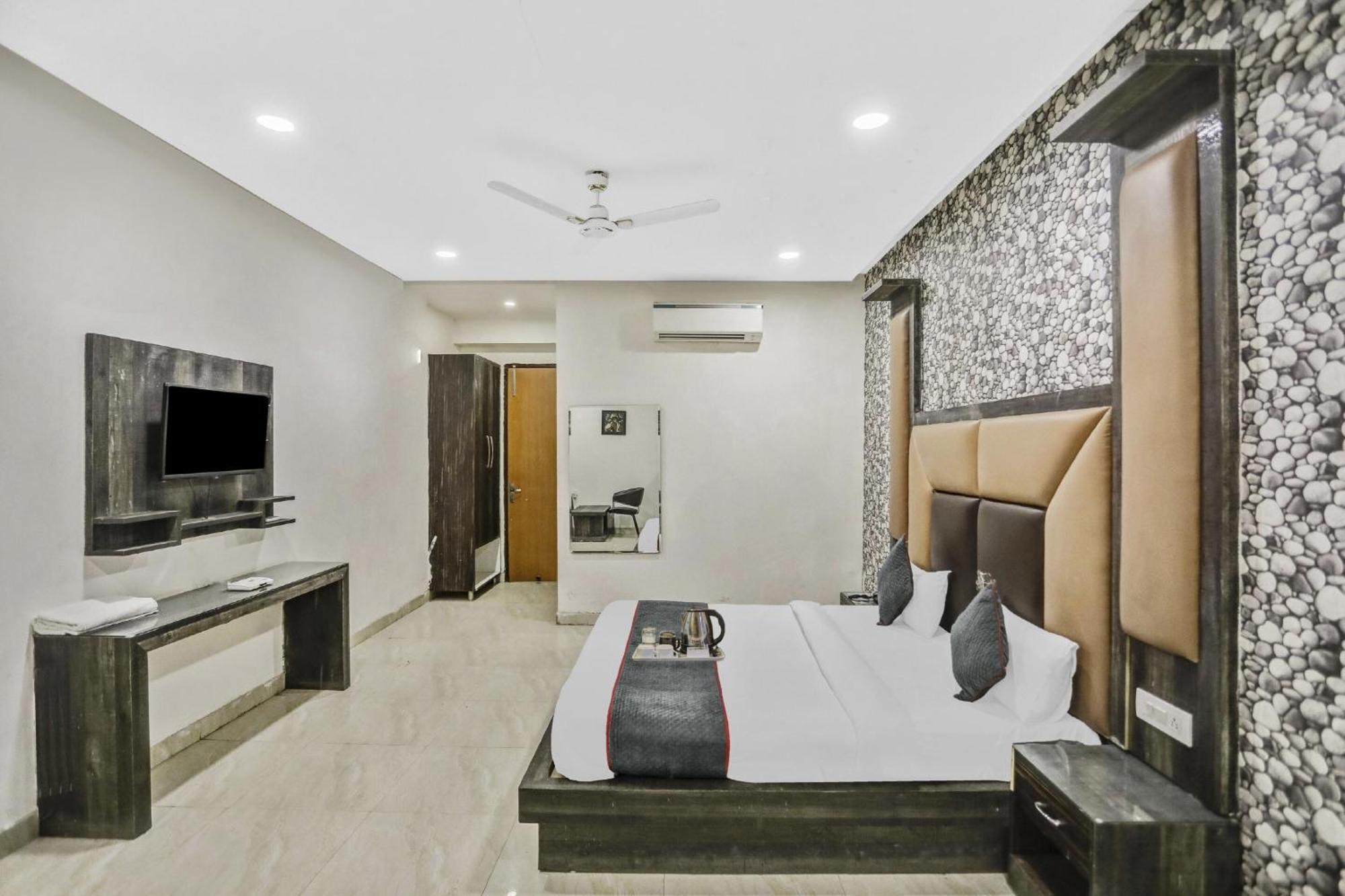 Townhouse 22956 Hotel Grand Residency Delhi  Luaran gambar