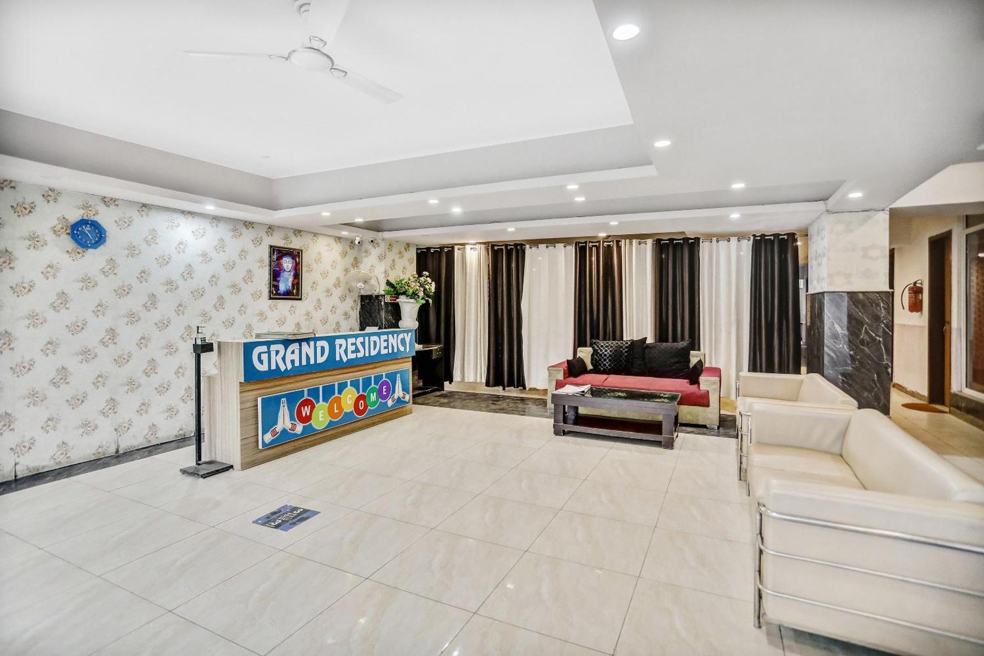 Townhouse 22956 Hotel Grand Residency Delhi  Luaran gambar