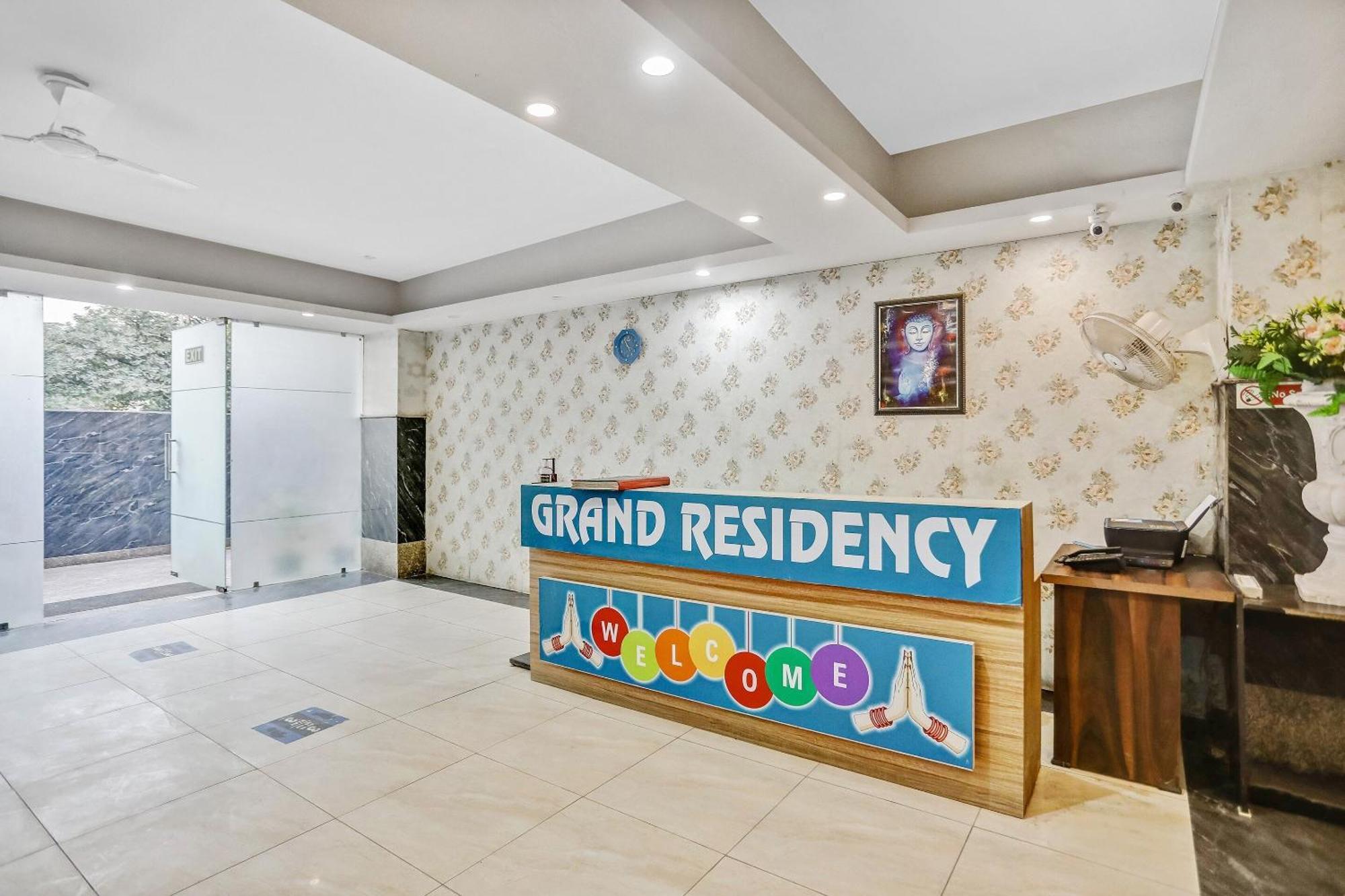 Townhouse 22956 Hotel Grand Residency Delhi  Luaran gambar