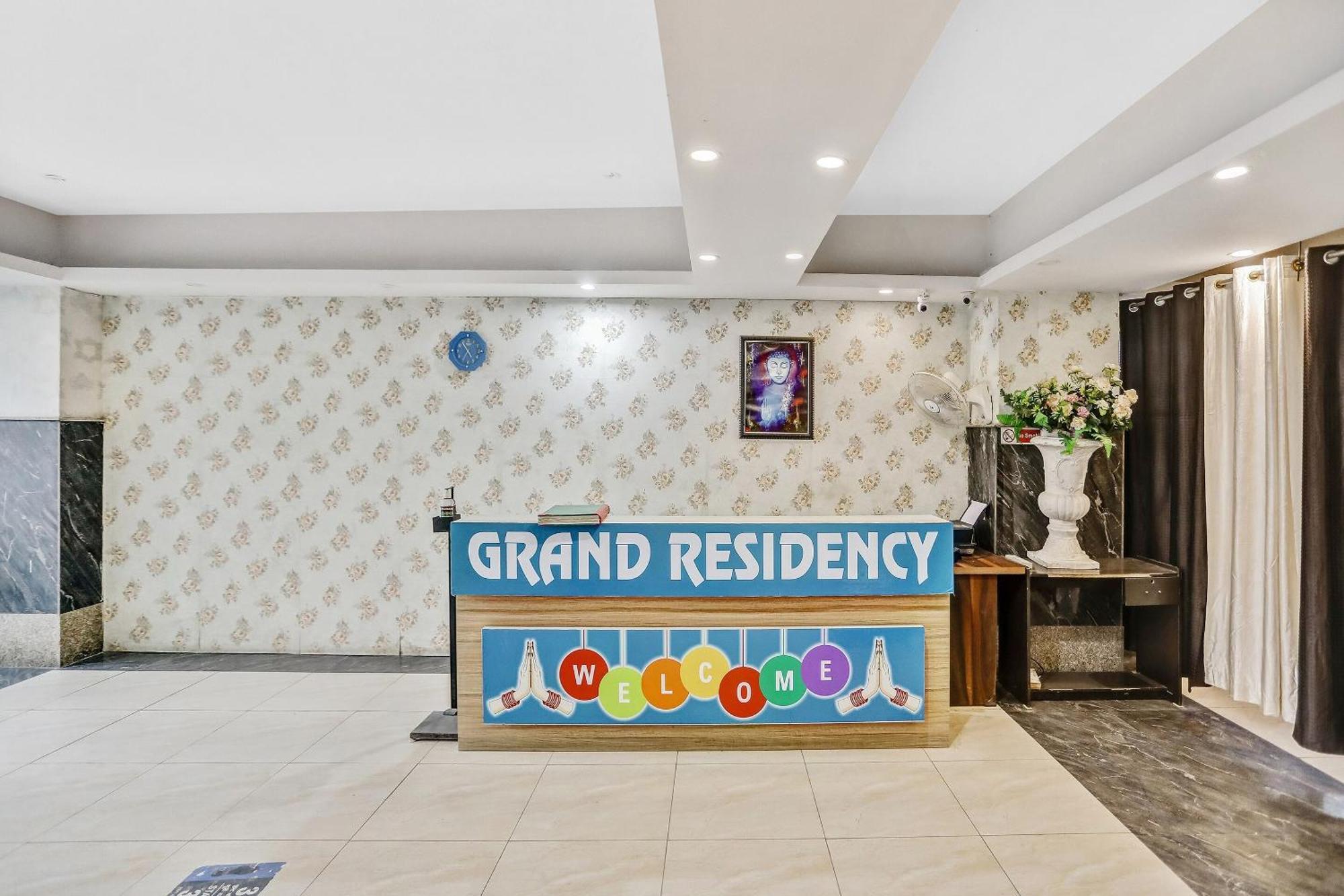 Townhouse 22956 Hotel Grand Residency Delhi  Luaran gambar