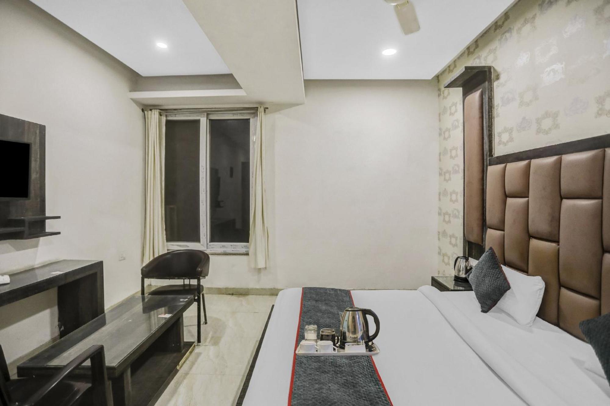 Townhouse 22956 Hotel Grand Residency Delhi  Luaran gambar