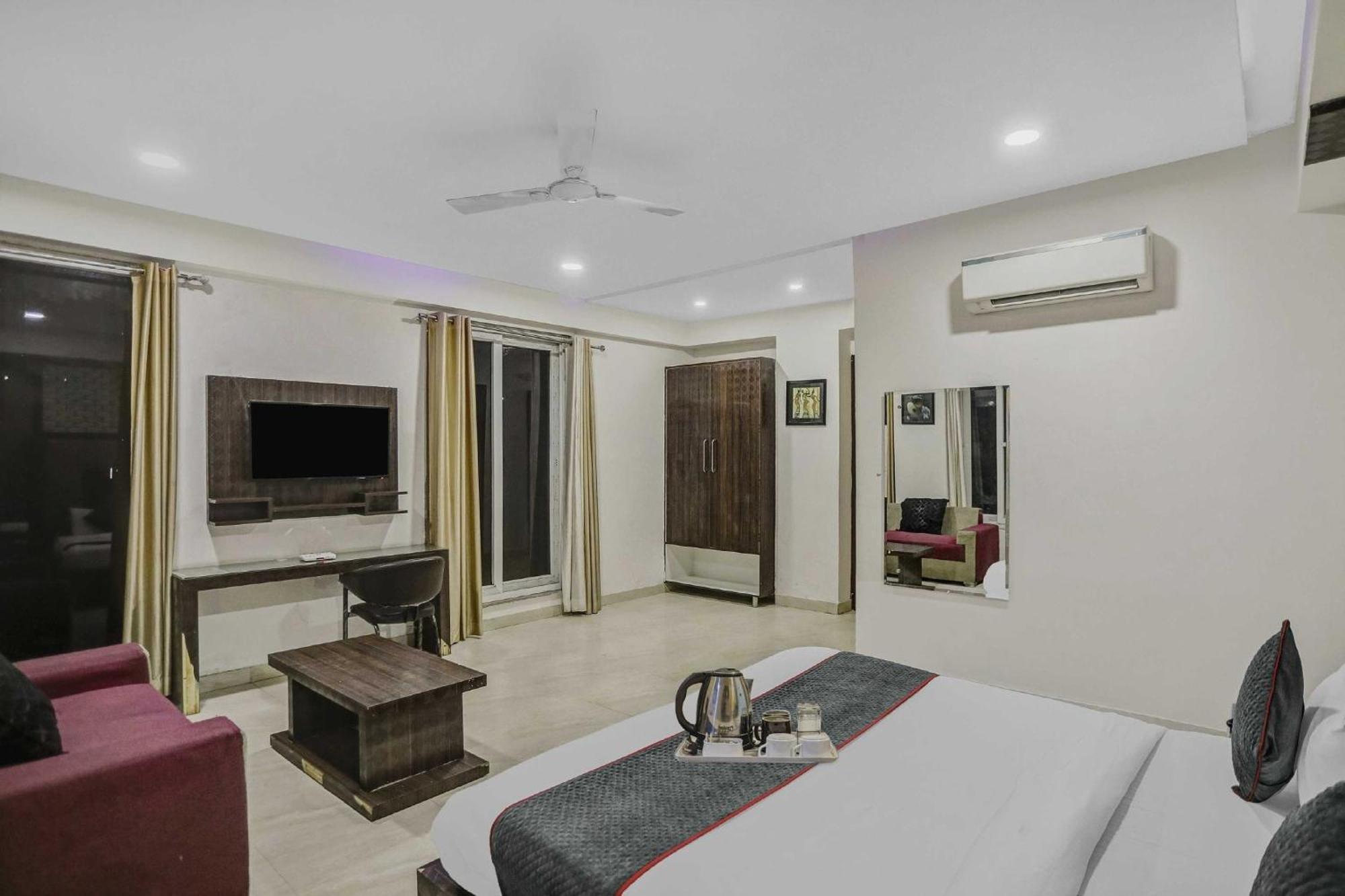 Townhouse 22956 Hotel Grand Residency Delhi  Luaran gambar
